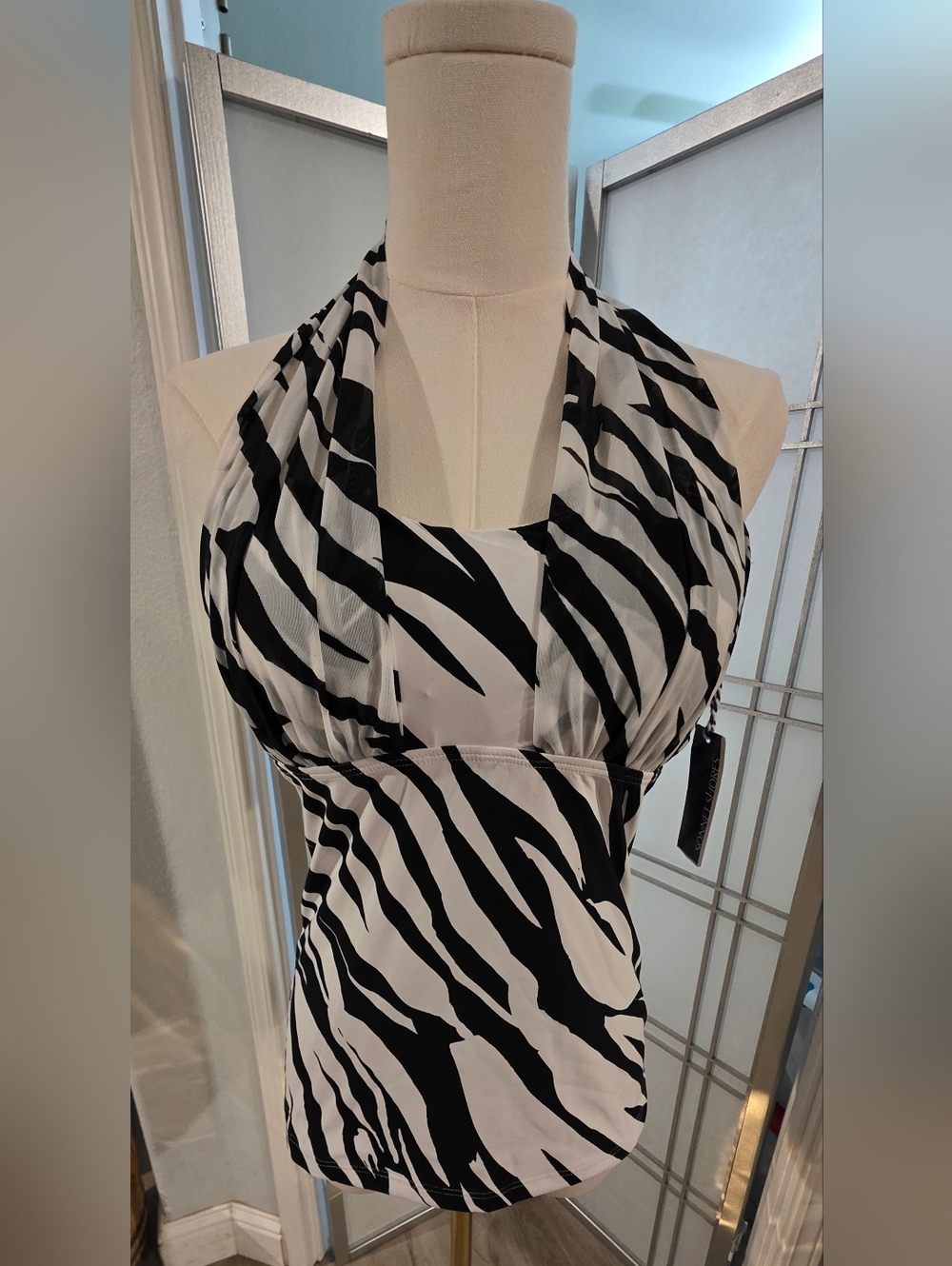 Sonnet Shores Zebra Tankini Top Sz 6 Tummy Control Halter Swim Top NWT